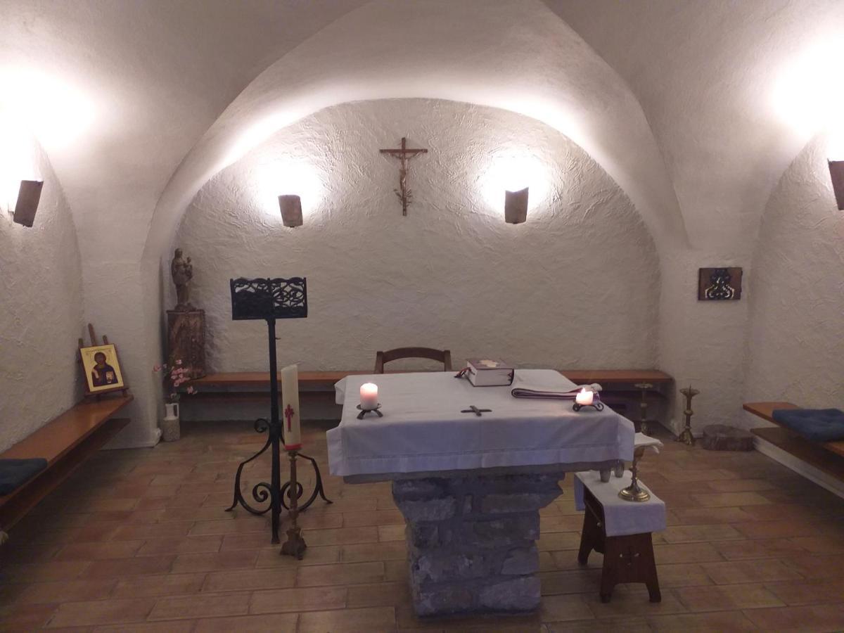 Hotel Prieure De Grignan Zewnętrze zdjęcie