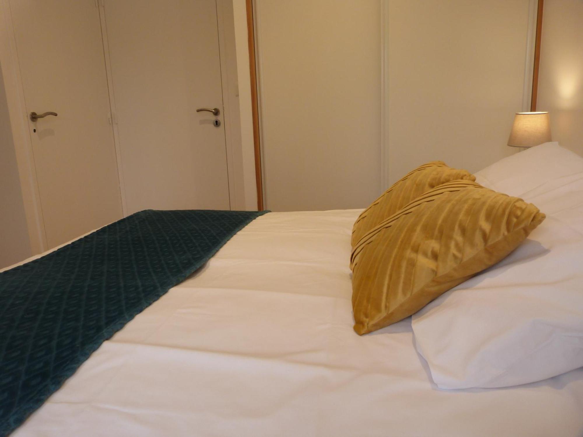 Hotel Prieure De Grignan Zewnętrze zdjęcie