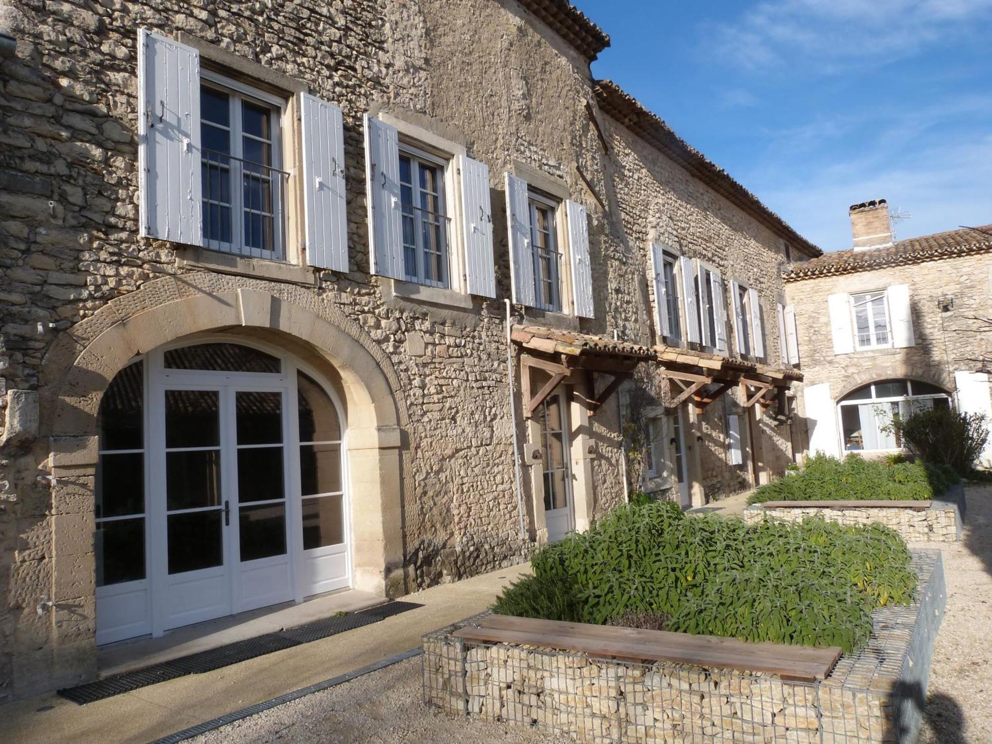 Hotel Prieure De Grignan Zewnętrze zdjęcie